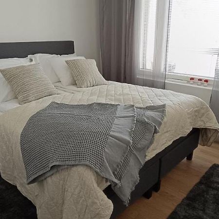 Kodikas Huoneisto, Oma Sauna, Ilmainen Pysaekoeinti 罗瓦涅米 外观 照片